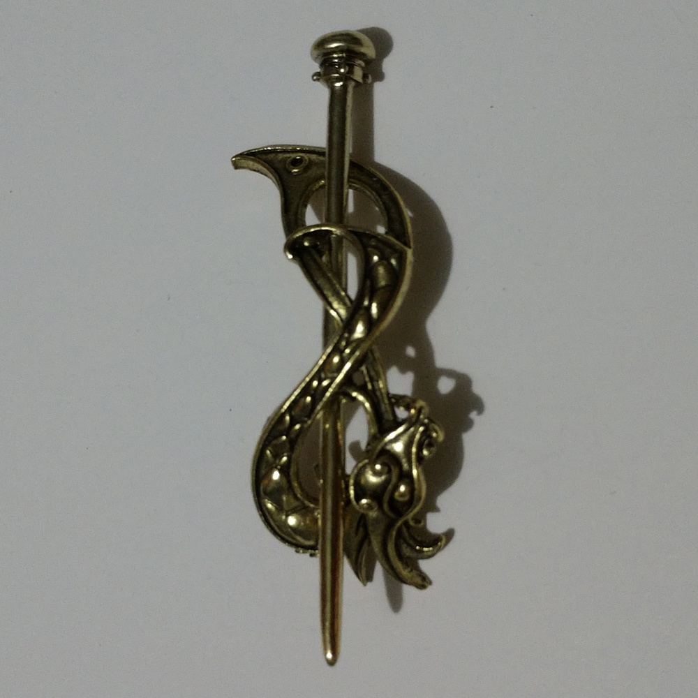 Hairstick Nordic Viking Hairpin Gold-tone metal with black oxidation